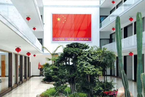 J9集团总部办公区大厅