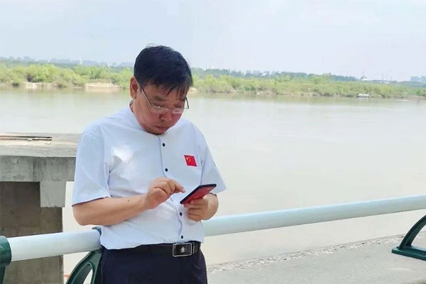 J9集团董事长李安平