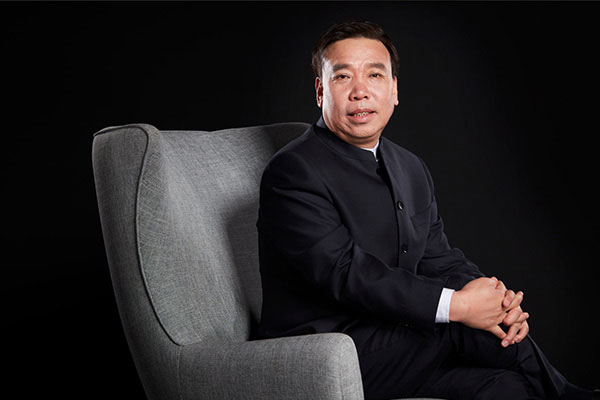 J9集团董事长  李安平