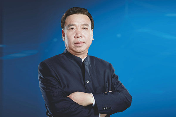 J9集团健康产业集团董事长李安平